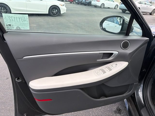 Used 2026 Hyundai Sonata SEL AWD/4WD image 17