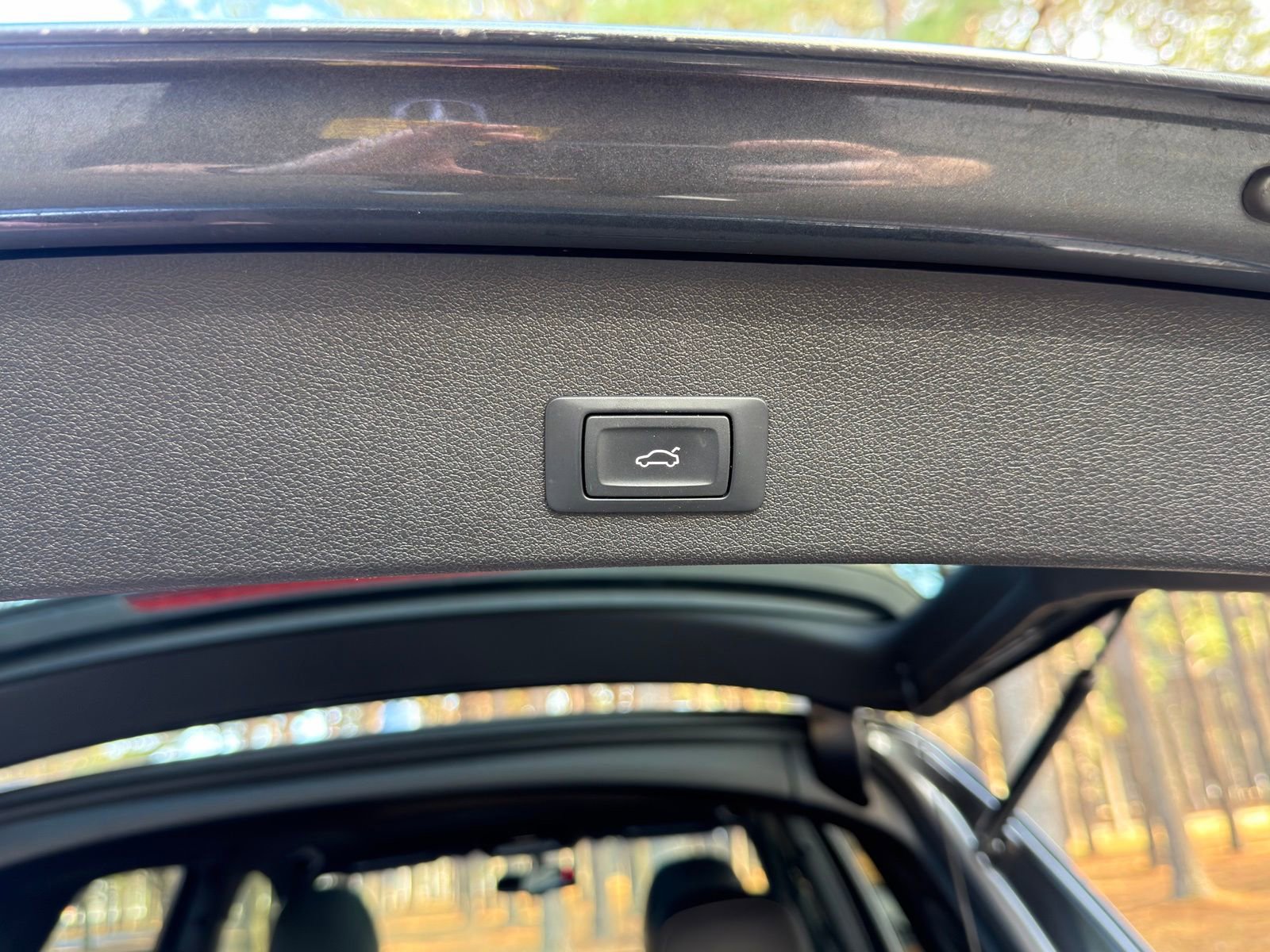 Used 2017 Audi SQ5 Premium Plus w/ Technology Package image 20