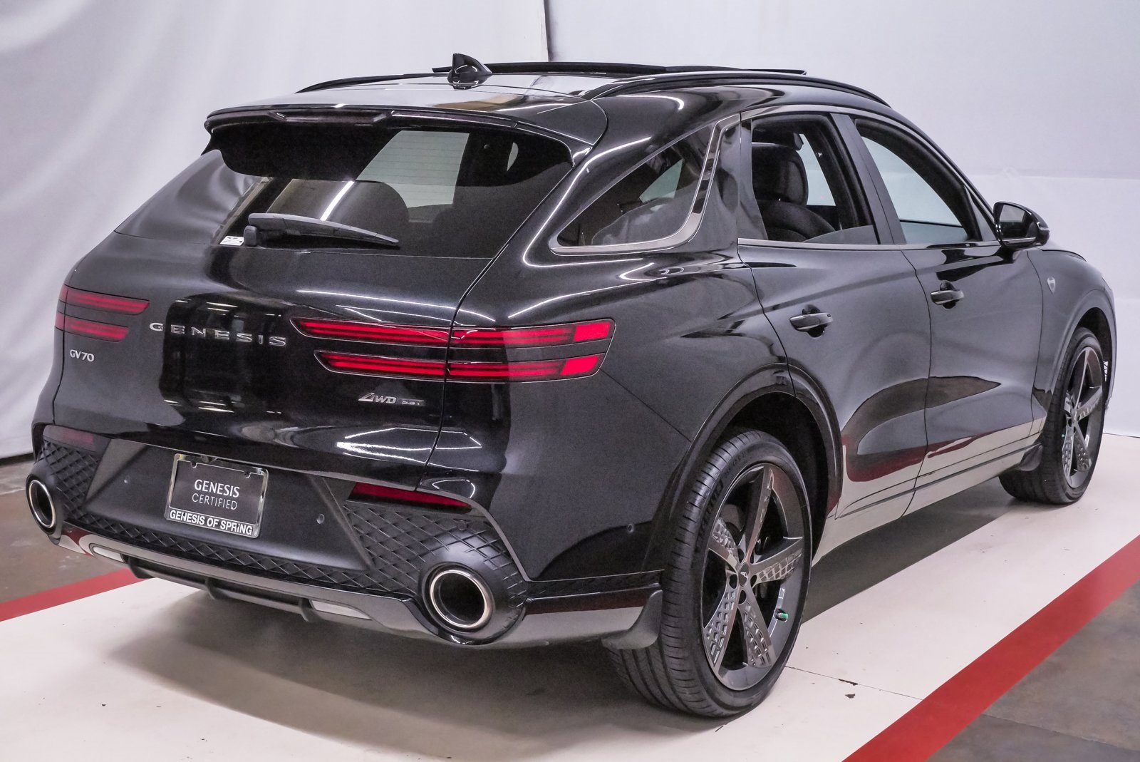 Certified 2025 Genesis GV70 3.5T Sport w/ Sport Advanced Package image 6