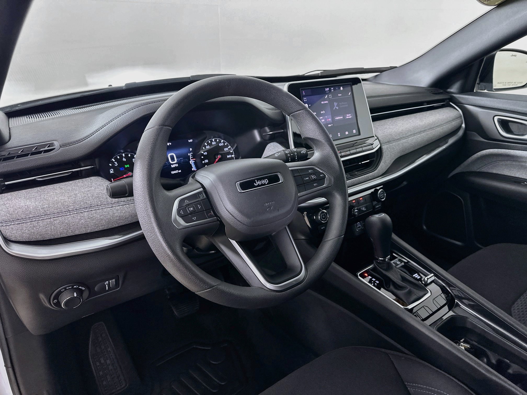Certified 2025 Jeep Compass Sport AWD/4WD image 9