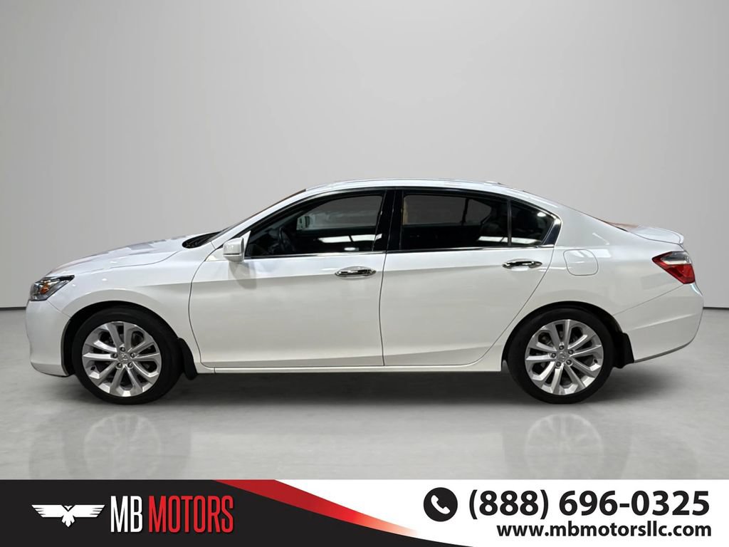 Used 2013 Honda Accord Touring image 2