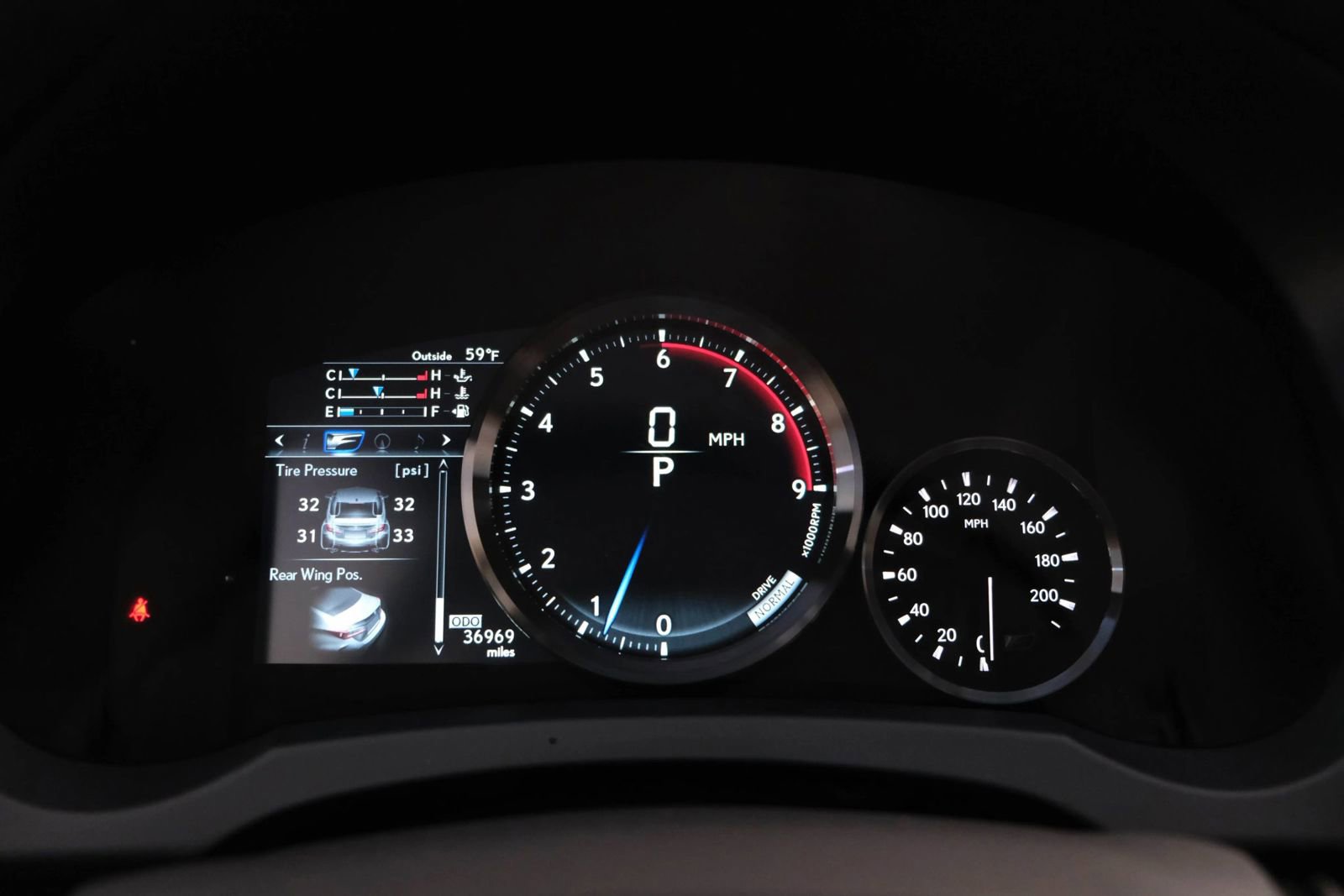 Used 2015 Lexus RC F image 31