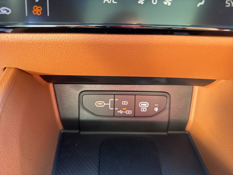 New 2026 Kia Sportage X-Line w/ X-Line Technology Package image 40
