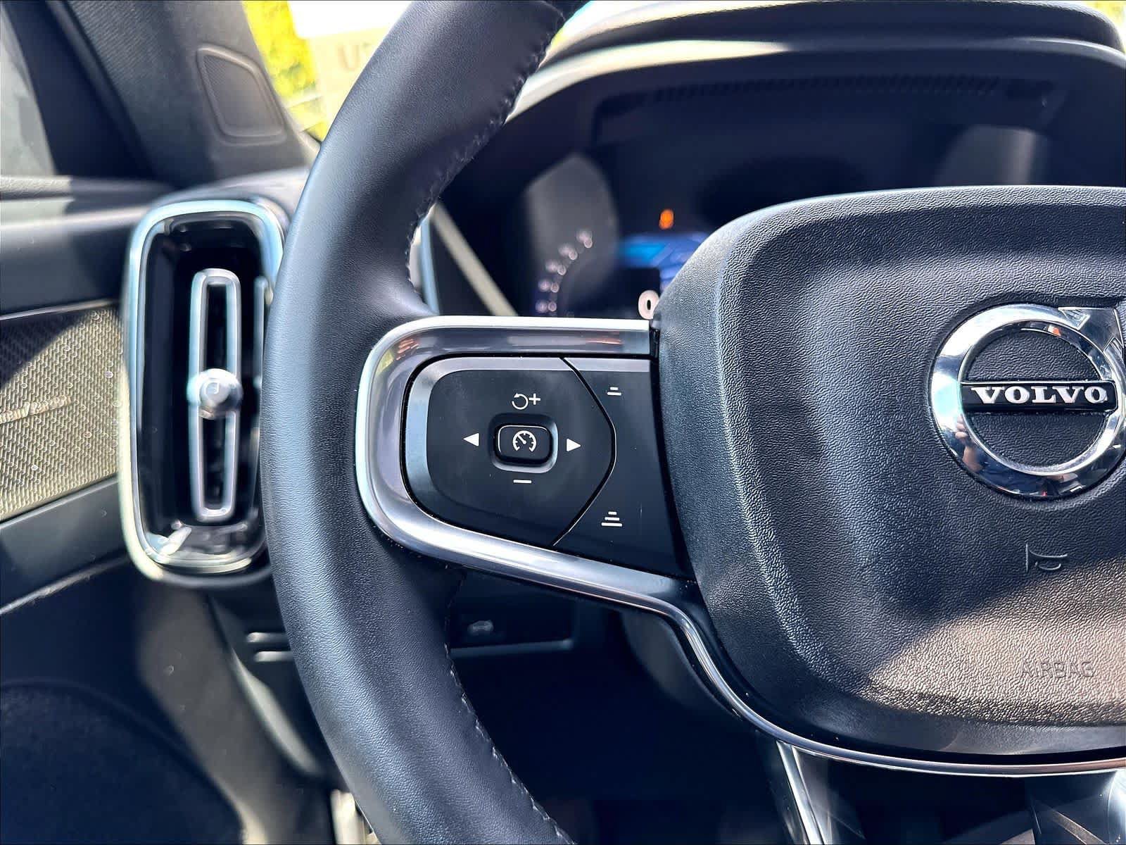 Used 2023 Volvo C40 P8 Recharge Ultimate w/ Protection Package Premier AWD/4WD image 21