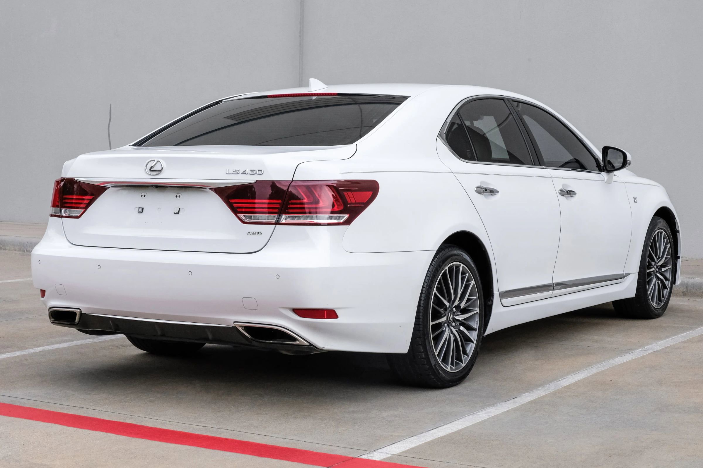 Used 2014 Lexus LS 460 AWD w/ F Sport Package image 14