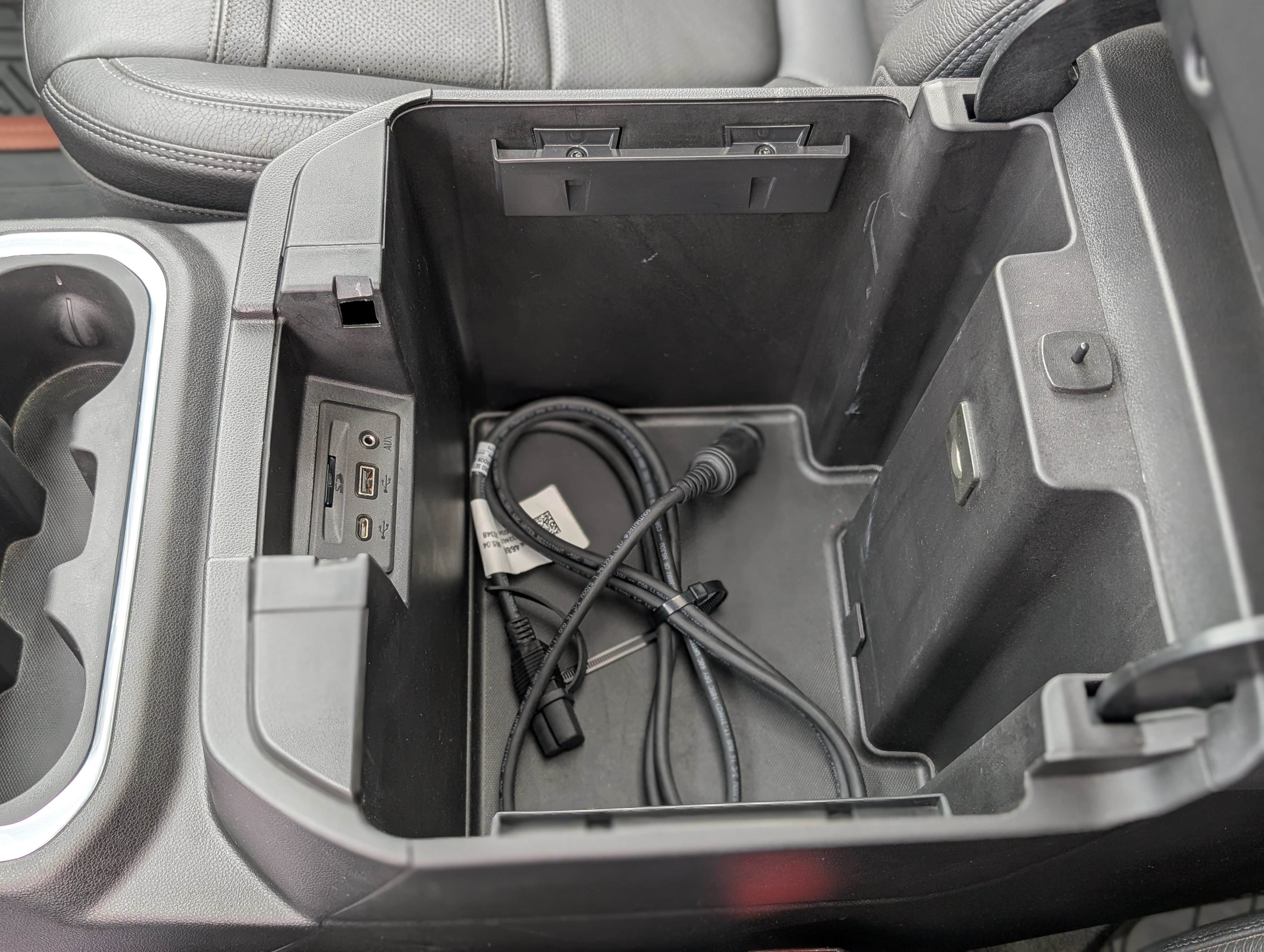 Used 2021 GMC Sierra 3500 Denali w/ Denali Ultimate Package image 30