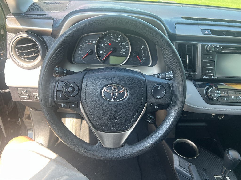 Used 2014 Toyota RAV4 XLE FWD image 16