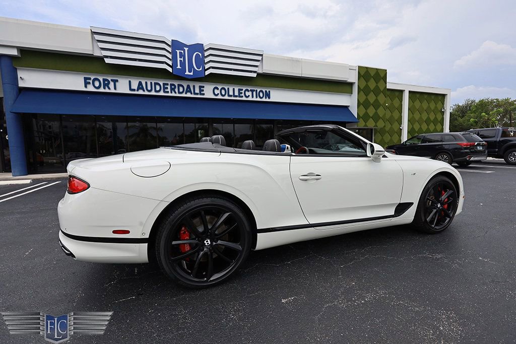 Used 2022 Bentley Continental GT V8 image 6