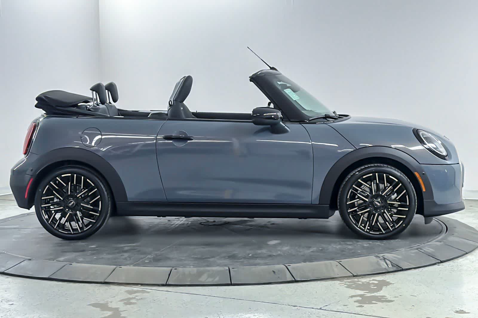 New 2026 MINI Cooper S FWD image 8
