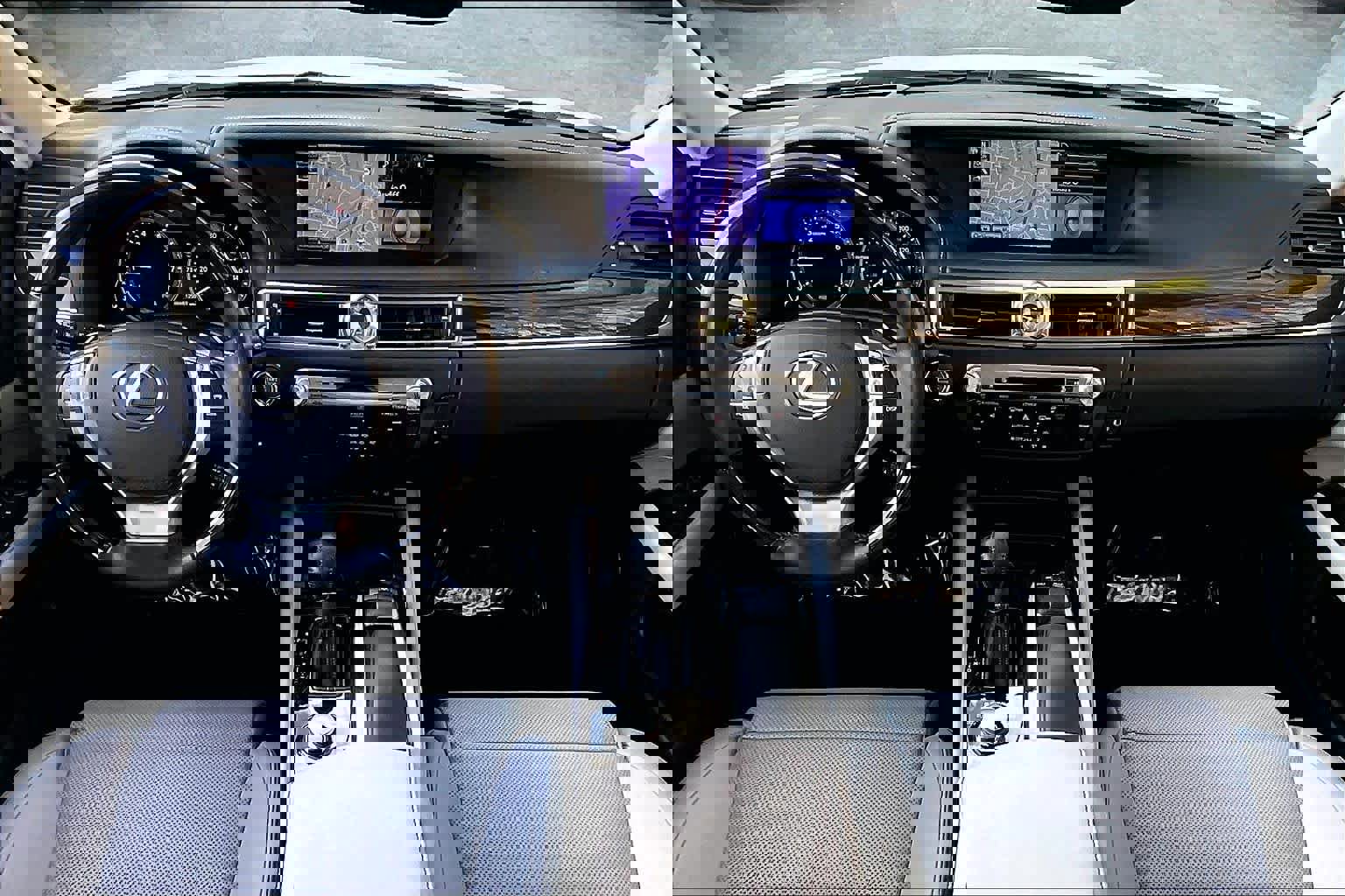 Used 2013 Lexus GS 350 w/ Luxury Pkg image 14