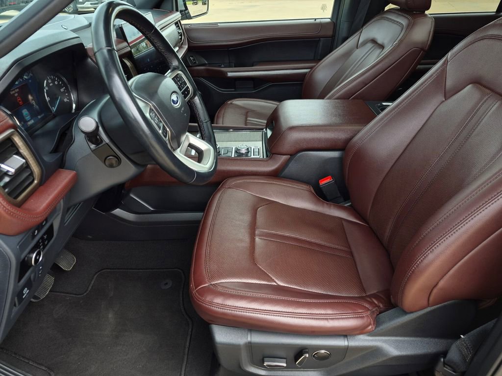 Used 2024 Ford Expedition Limited AWD/4WD image 35