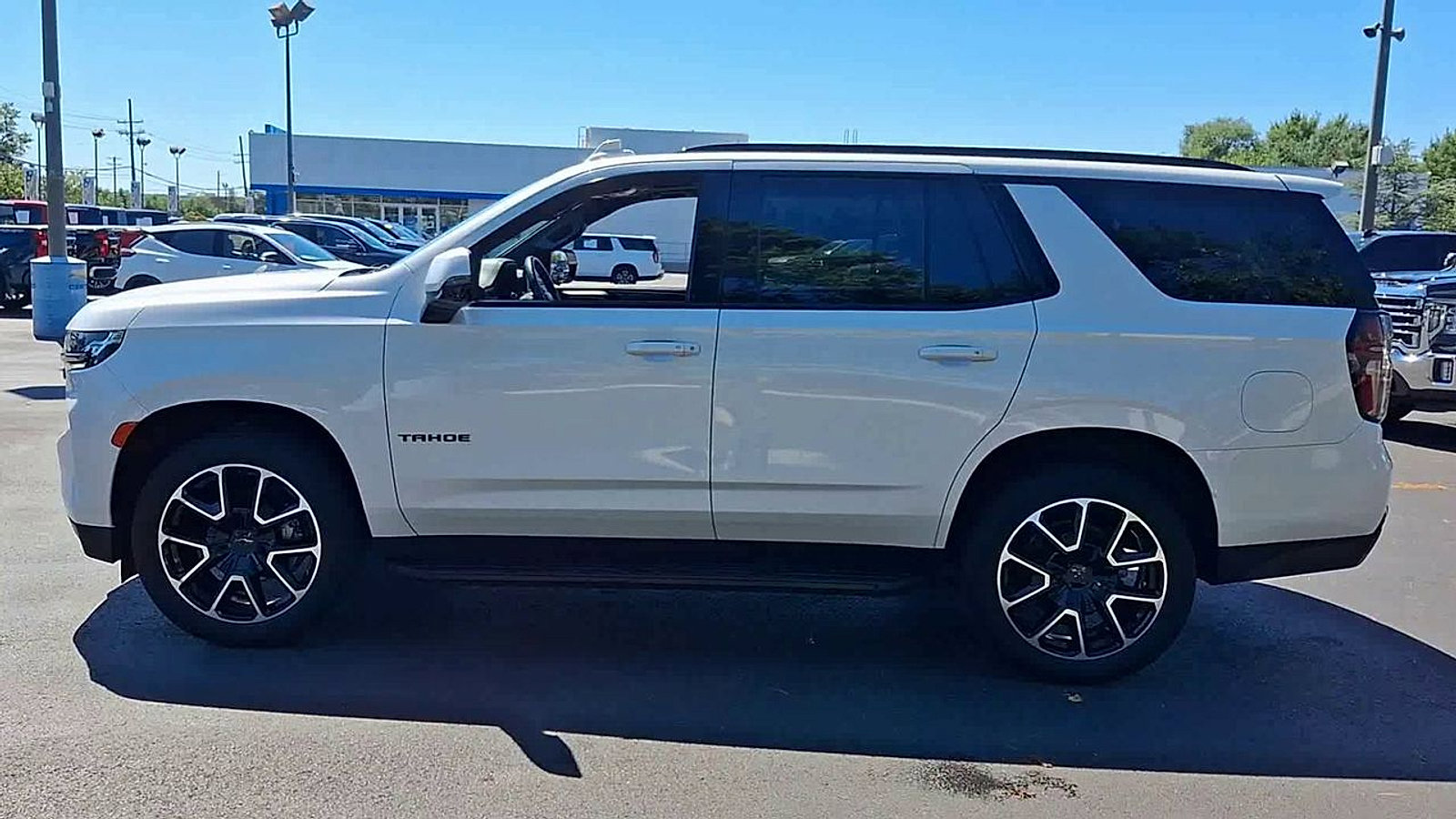 Certified 2022 Chevrolet Tahoe RST w/ Luxury Package image 5