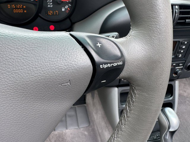 Used 2003 Porsche Boxster RWD image 22