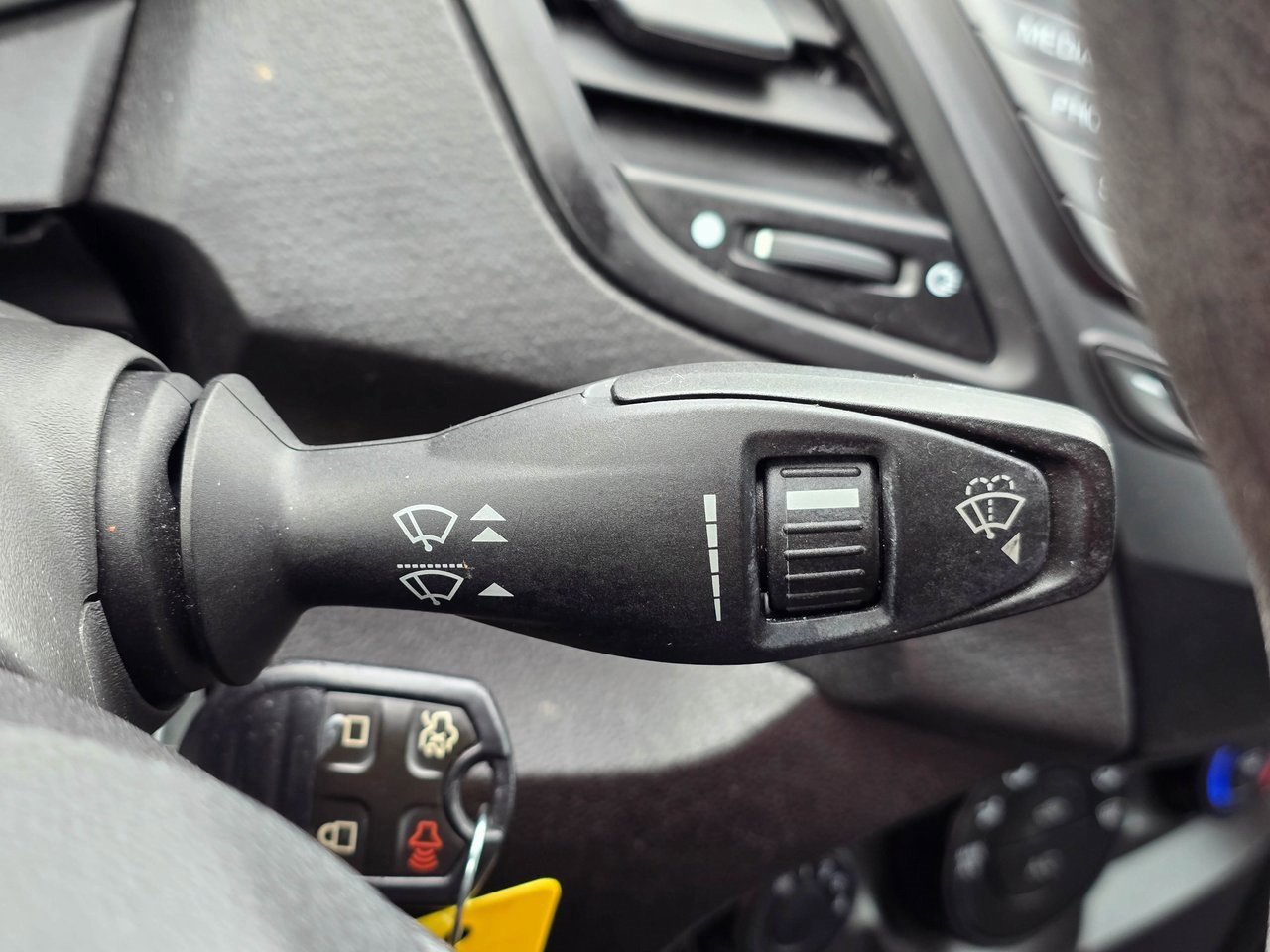 Used 2017 Ford Fiesta S image 23