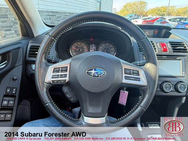 Used 2014 Subaru Forester 2.5i Limited image 15