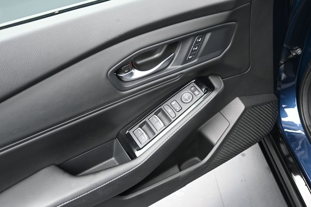 Certified 2024 Honda Accord Touring image 17