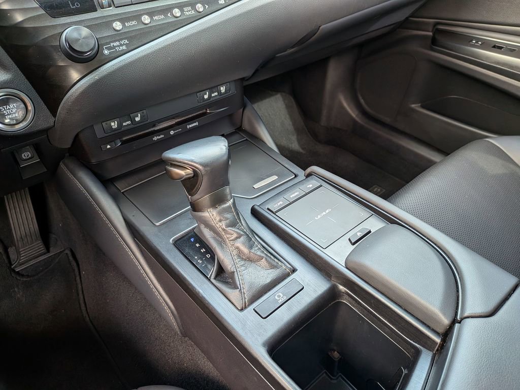 Used 2020 Lexus ES 350 w/ Premium Package image 26