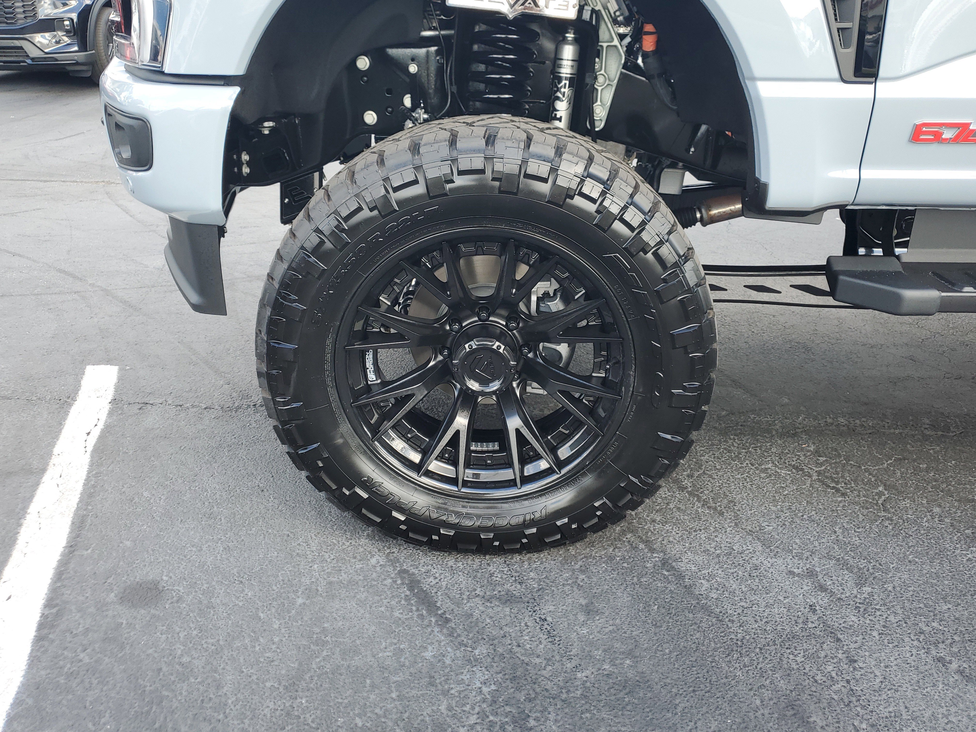 New 2026 Ford F250 Lariat w/ Black Appearance Package image 6