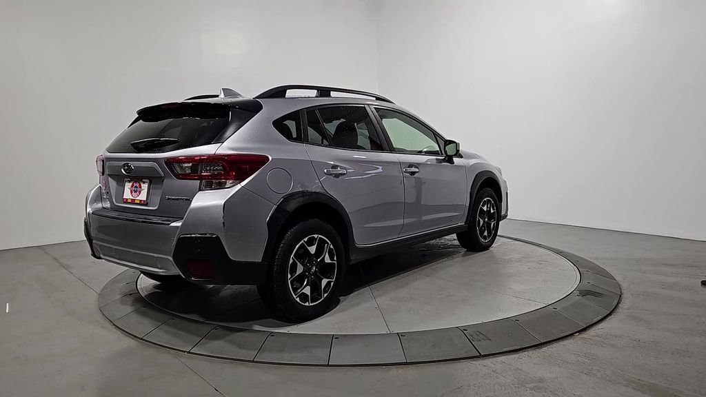 Used 2020 Subaru Crosstrek 2.0i Premium w/ Moonroof Package 2 image 5