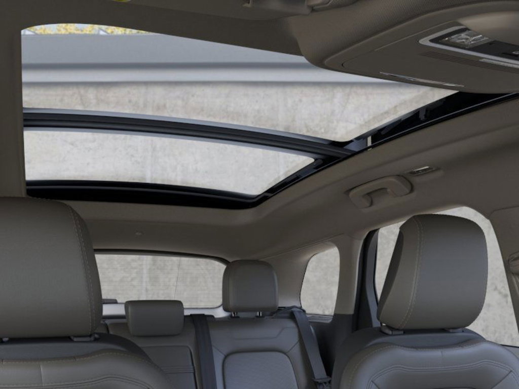 New 2025 Lincoln Corsair Grand Touring w/ Equipment Group 302A image 22