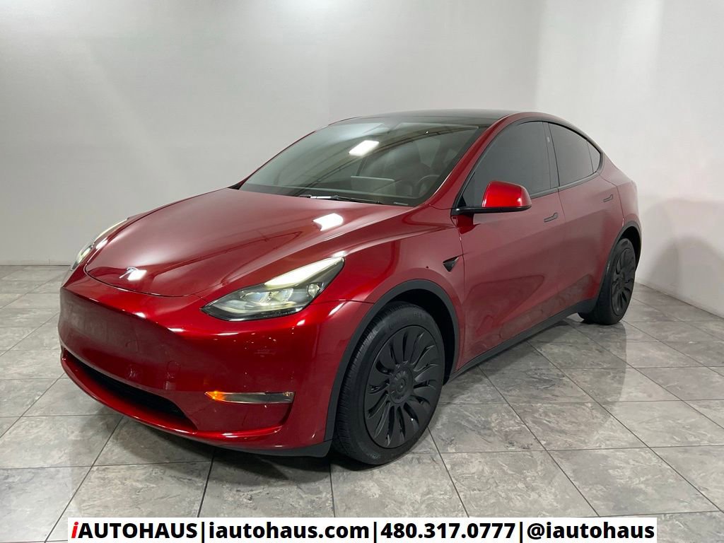 Used 2024 Tesla Model Y Long Range AWD/4WD image 2