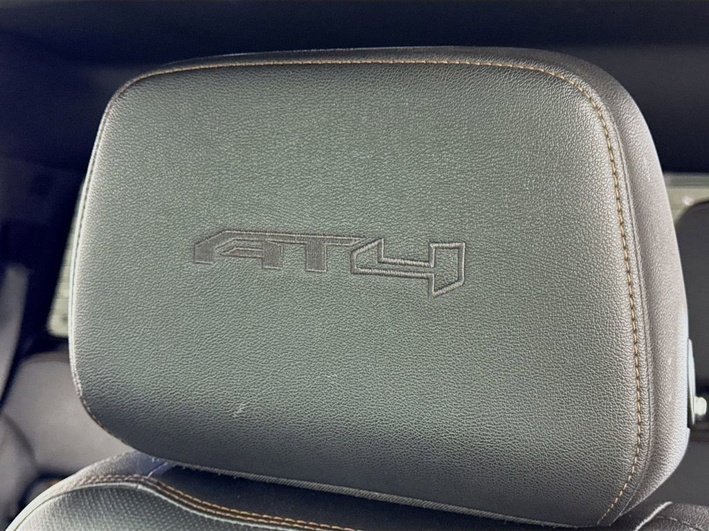 Used 2021 GMC Sierra 1500 AT4 image 19