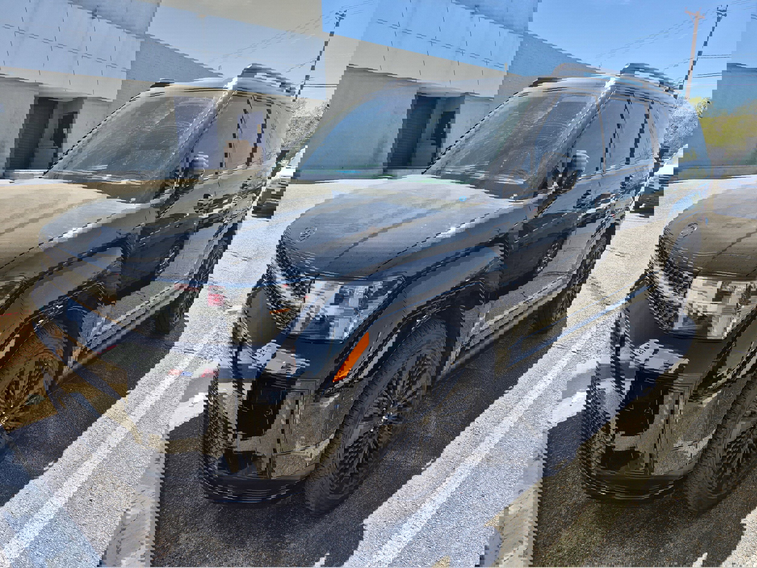 Used 2025 Hyundai Santa Fe Calligraphy image 1