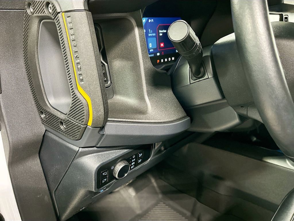 Used 2024 Ford Bronco Badlands image 10
