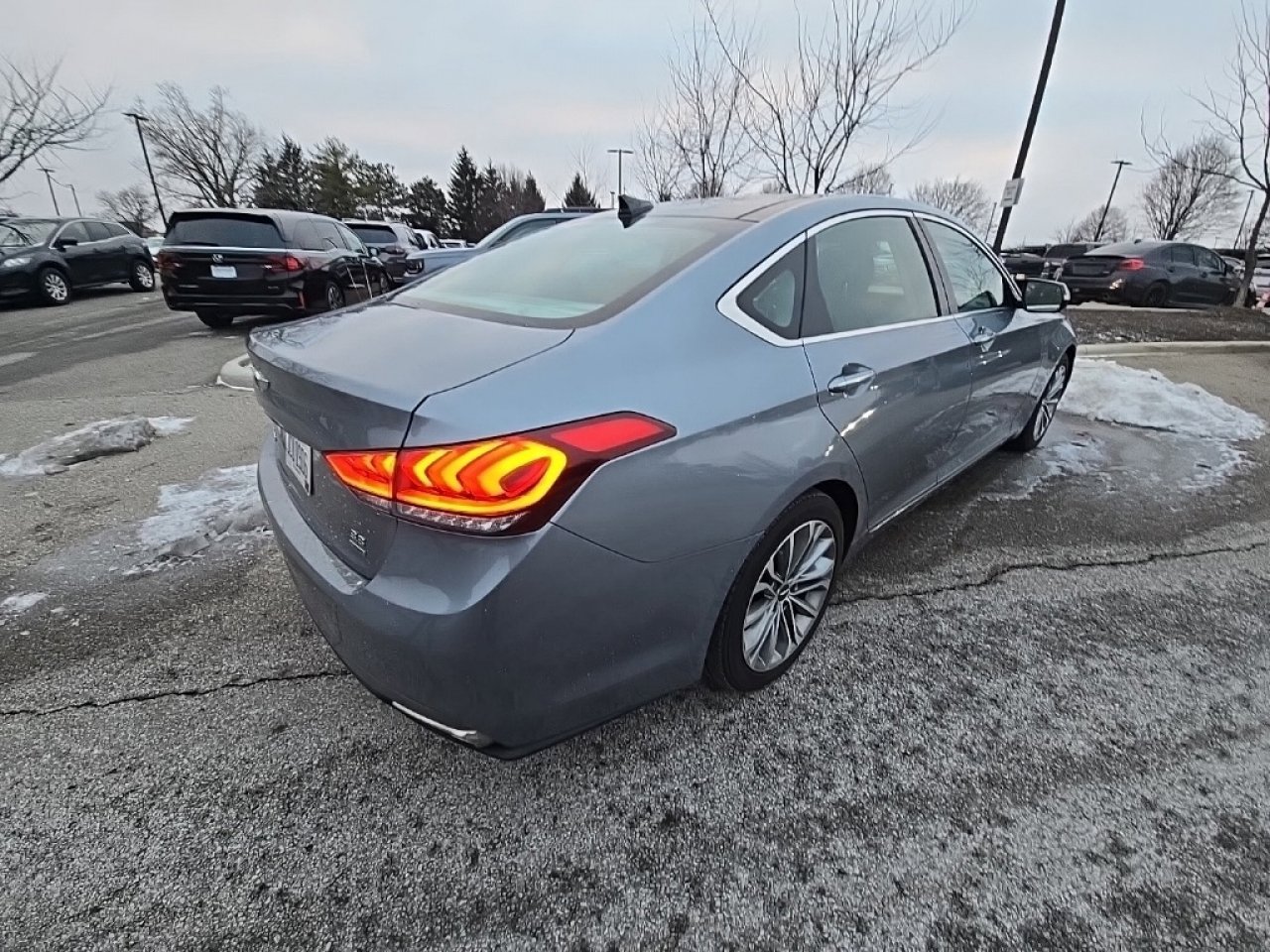 Used 2017 Genesis G80 3.8 w/ Option Group 03 image 18