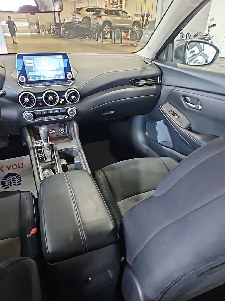 Used 2024 Nissan Sentra SV image 22