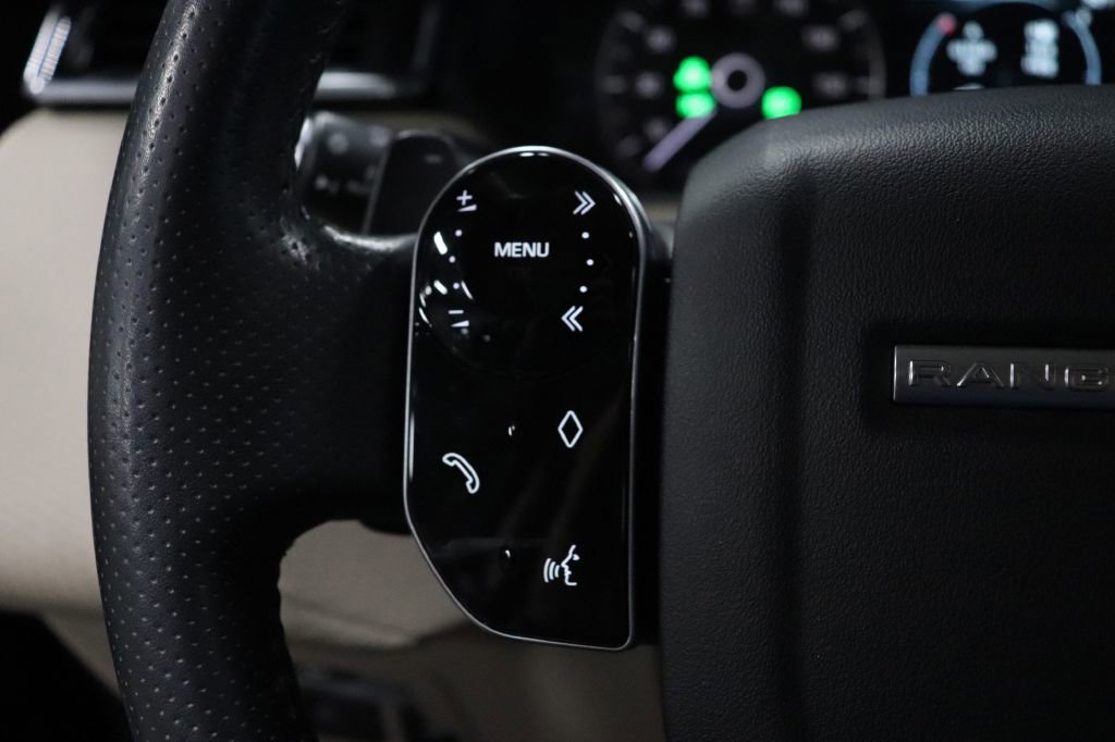 Used 2020 Land Rover Range Rover Velar S image 29