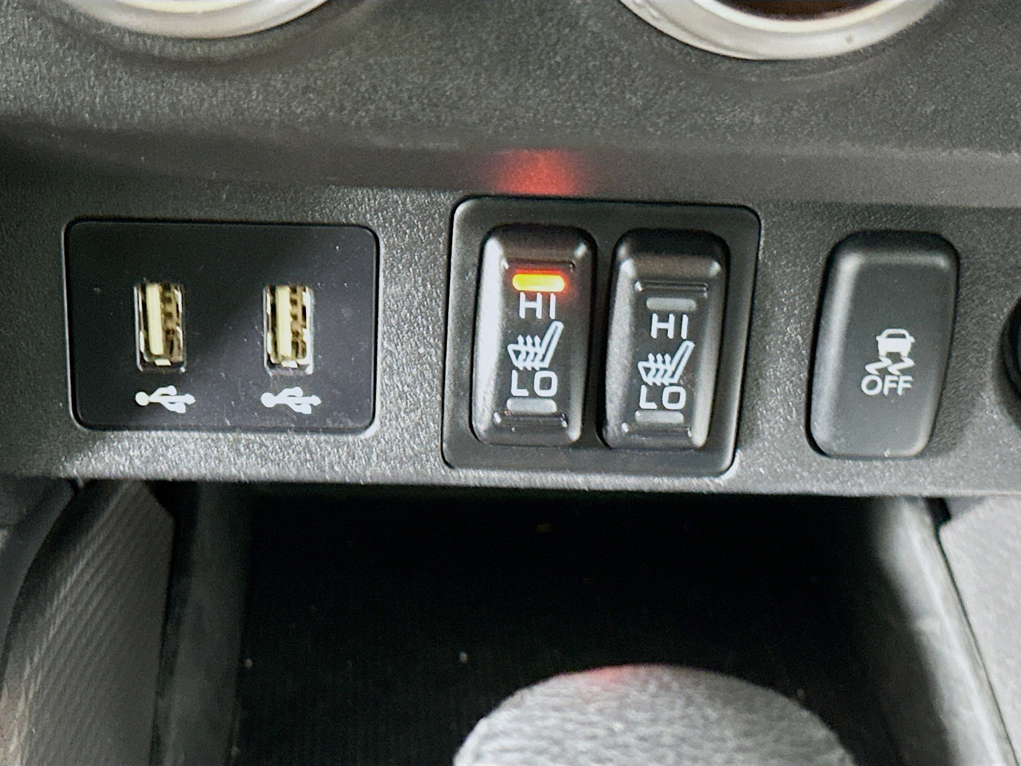 Used 2024 Mitsubishi Outlander Sport SE image 32