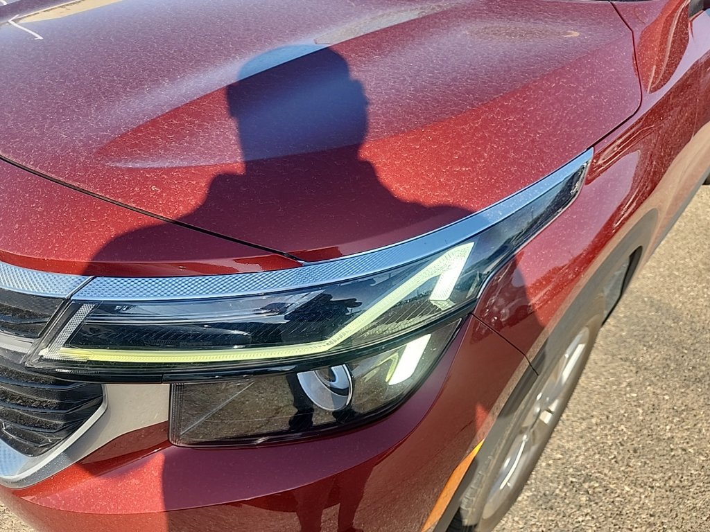 Certified 2024 Kia Seltos S AWD/4WD image 5