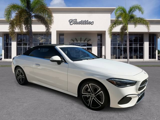 Used 2025 Mercedes-Benz CLE 300 4MATIC Cabriolet image 2