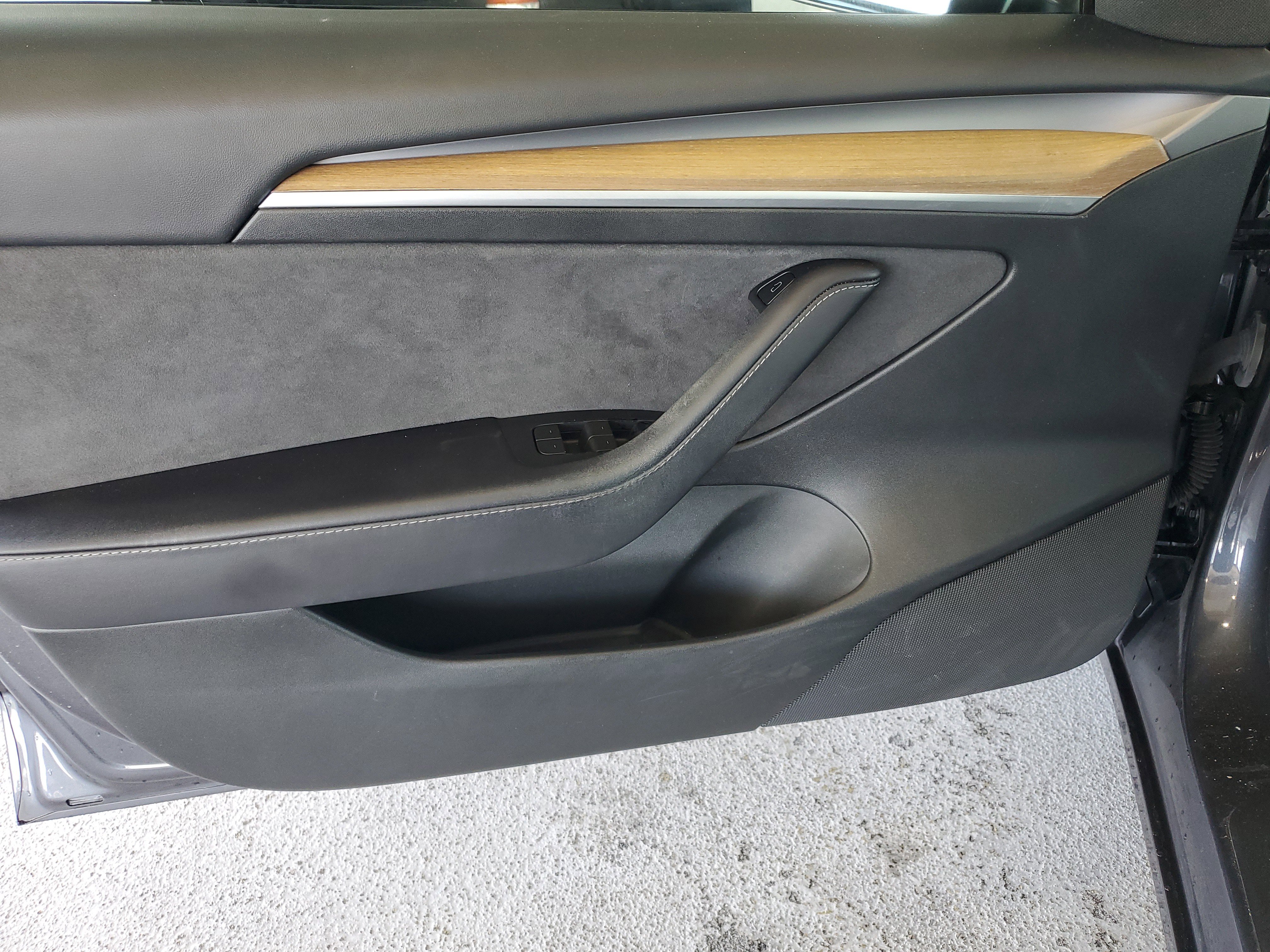 Used 2023 Tesla Model 3 Standard Range RWD image 12