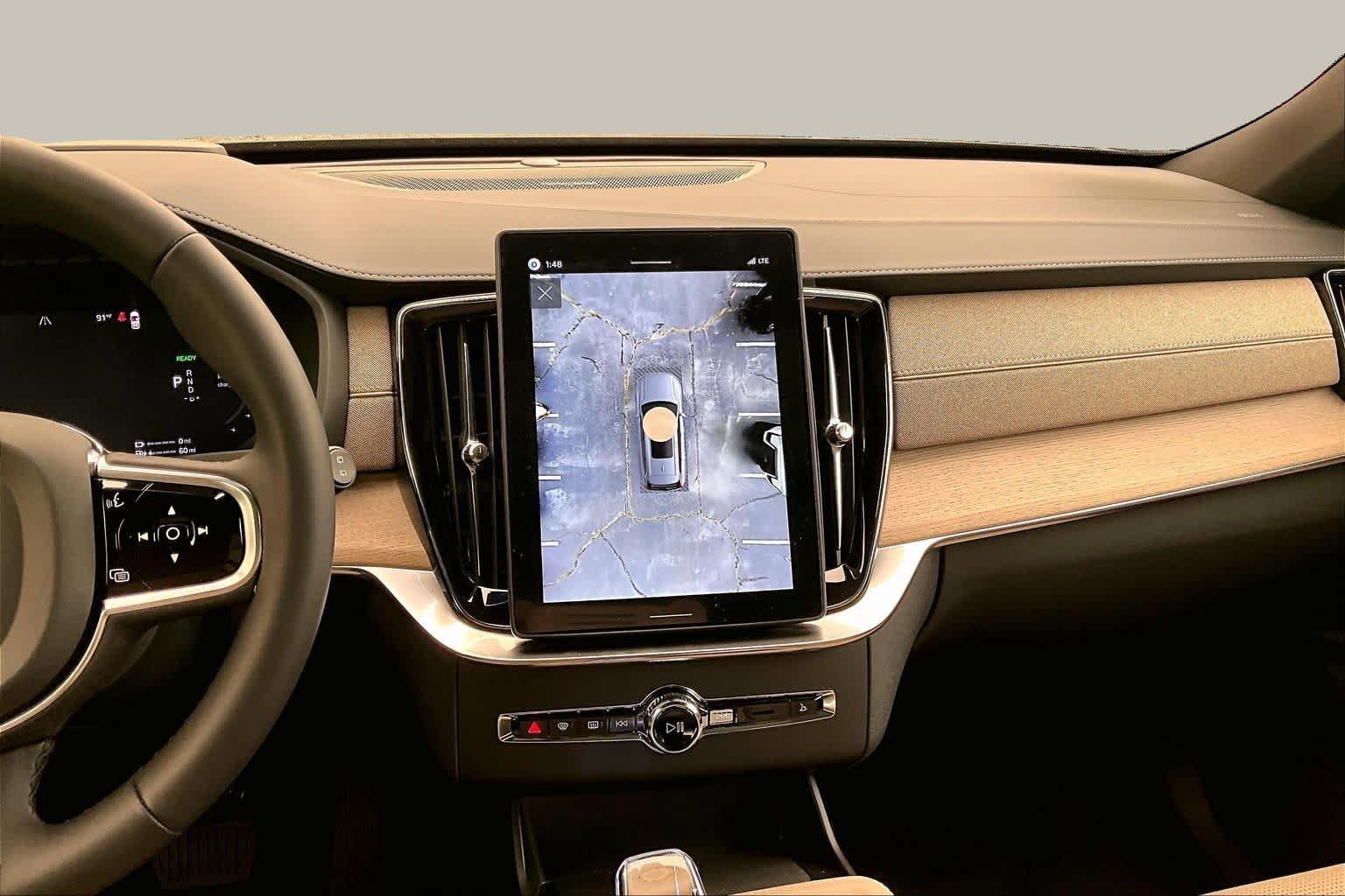 New 2026 Volvo XC90 T8 Ultra w/ Protection Package Premier AWD/4WD image 8