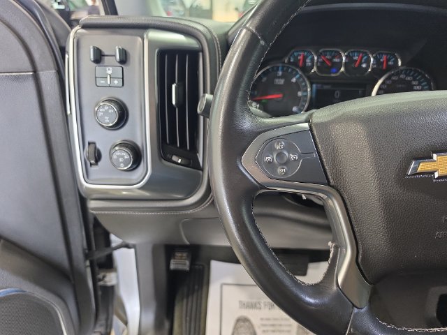 Used 2015 Chevrolet Silverado 1500 LTZ AWD/4WD image 16