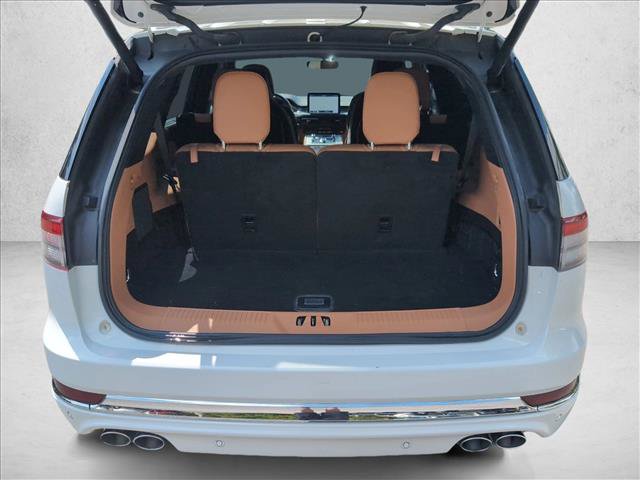 Used 2020 Lincoln Aviator Black Label w/ Dynamic Handling Package AWD/4WD image 7