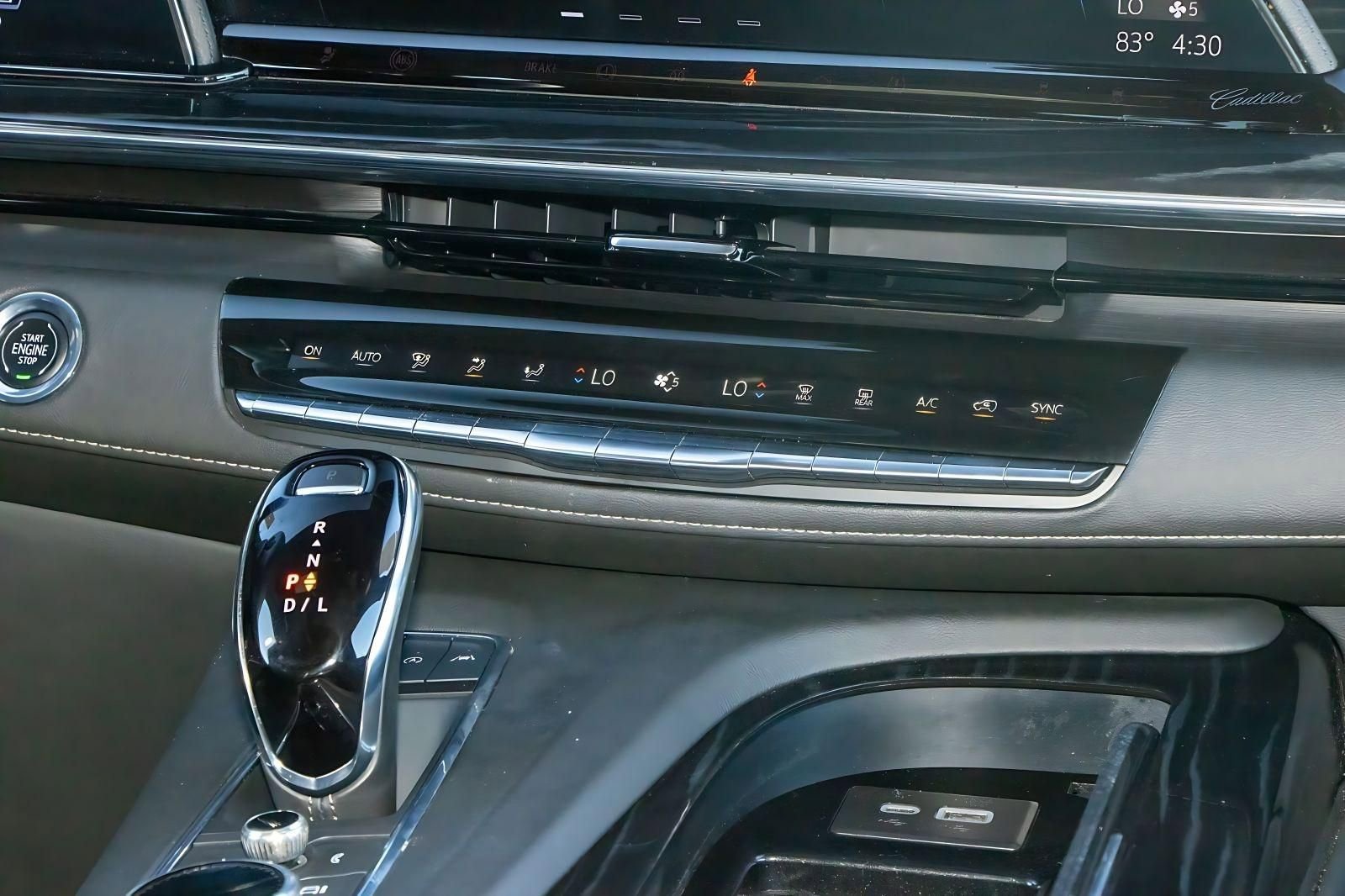 Used 2023 Cadillac Escalade Sport AWD/4WD image 26