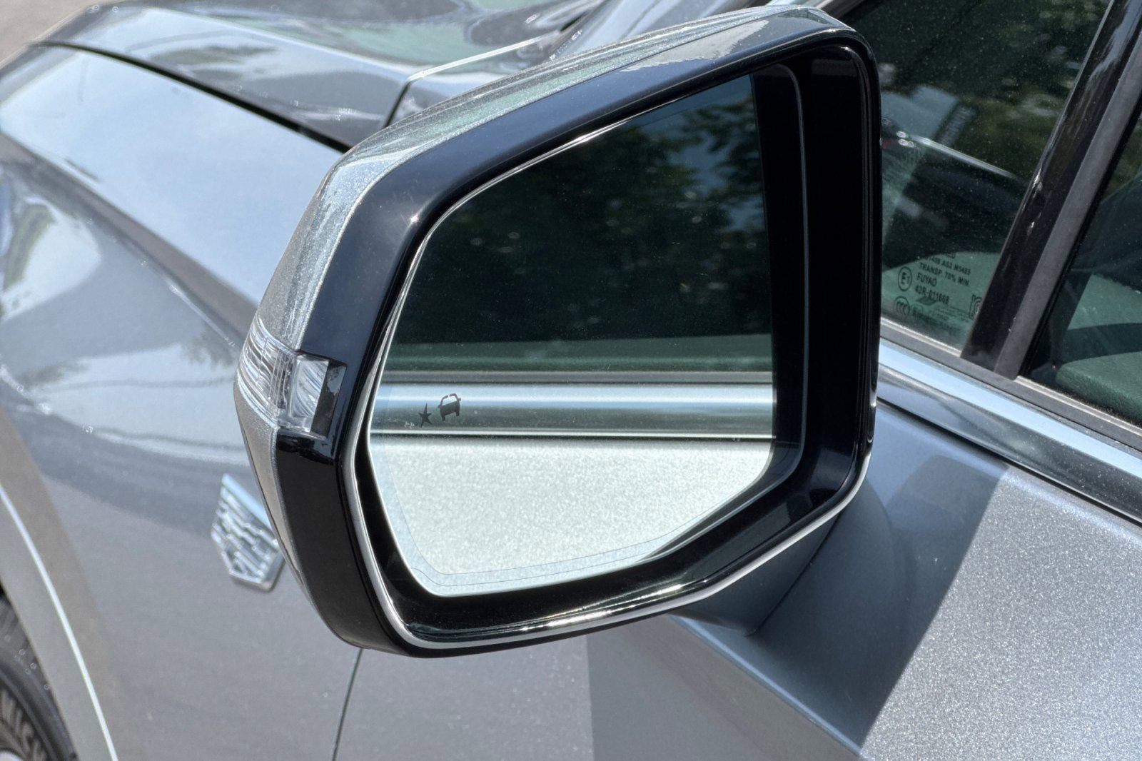 Certified 2025 Cadillac XT6 Premium Luxury FWD image 53