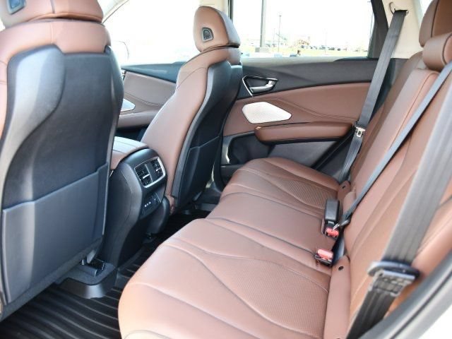 New 2026 Acura RDX SH-AWD w/ Advance Package image 17