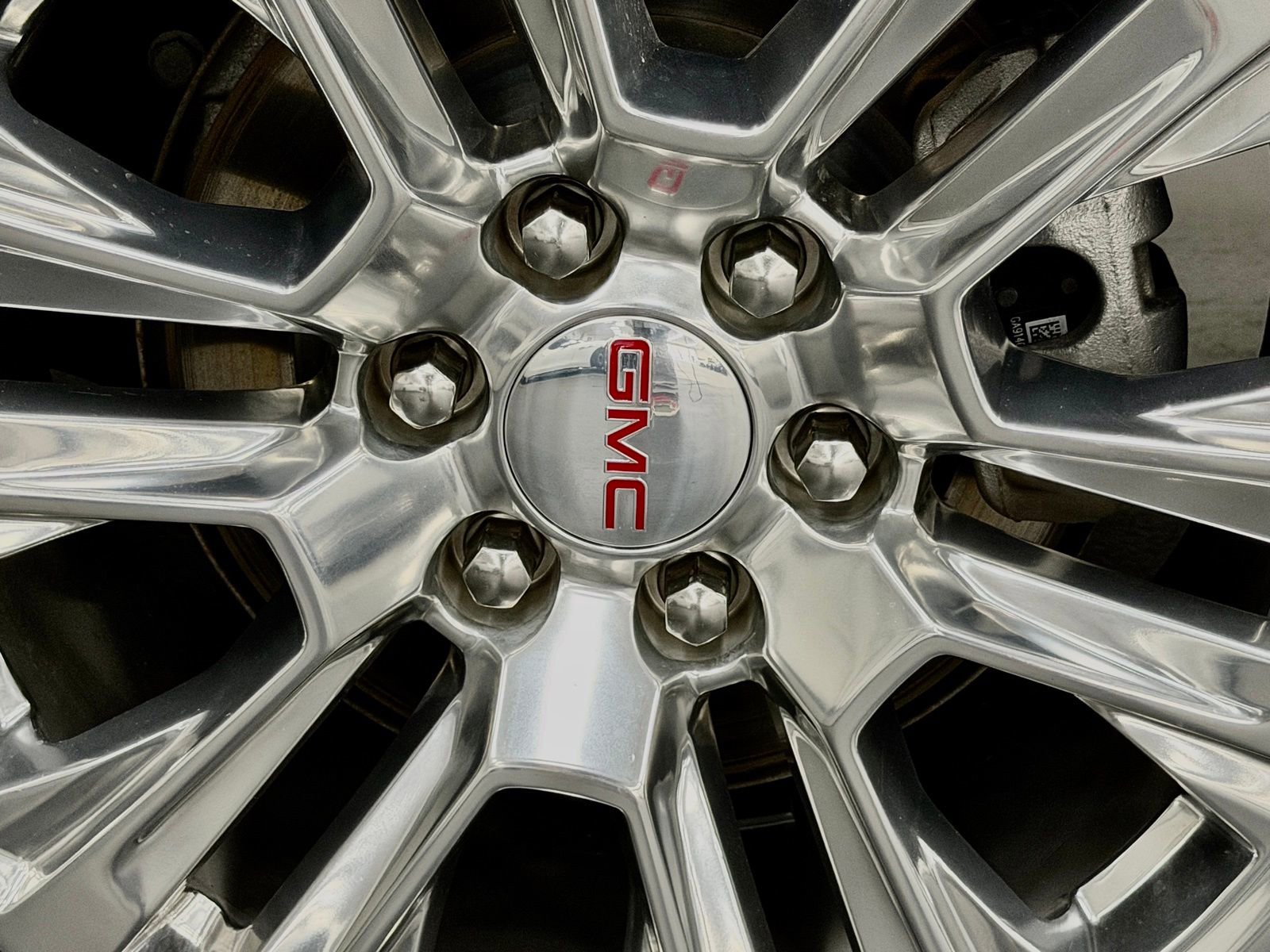 Used 2023 GMC Yukon Denali image 18