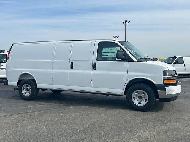 New 2025 Chevrolet Express 3500 Extended w/ Driver Convenience Package image 2