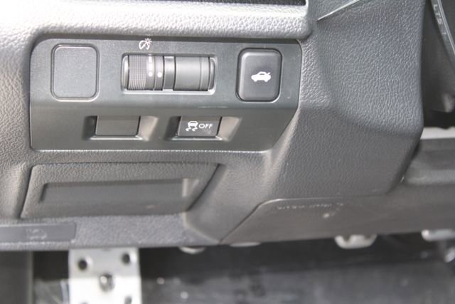 Used 2018 Subaru WRX STI AWD/4WD image 14