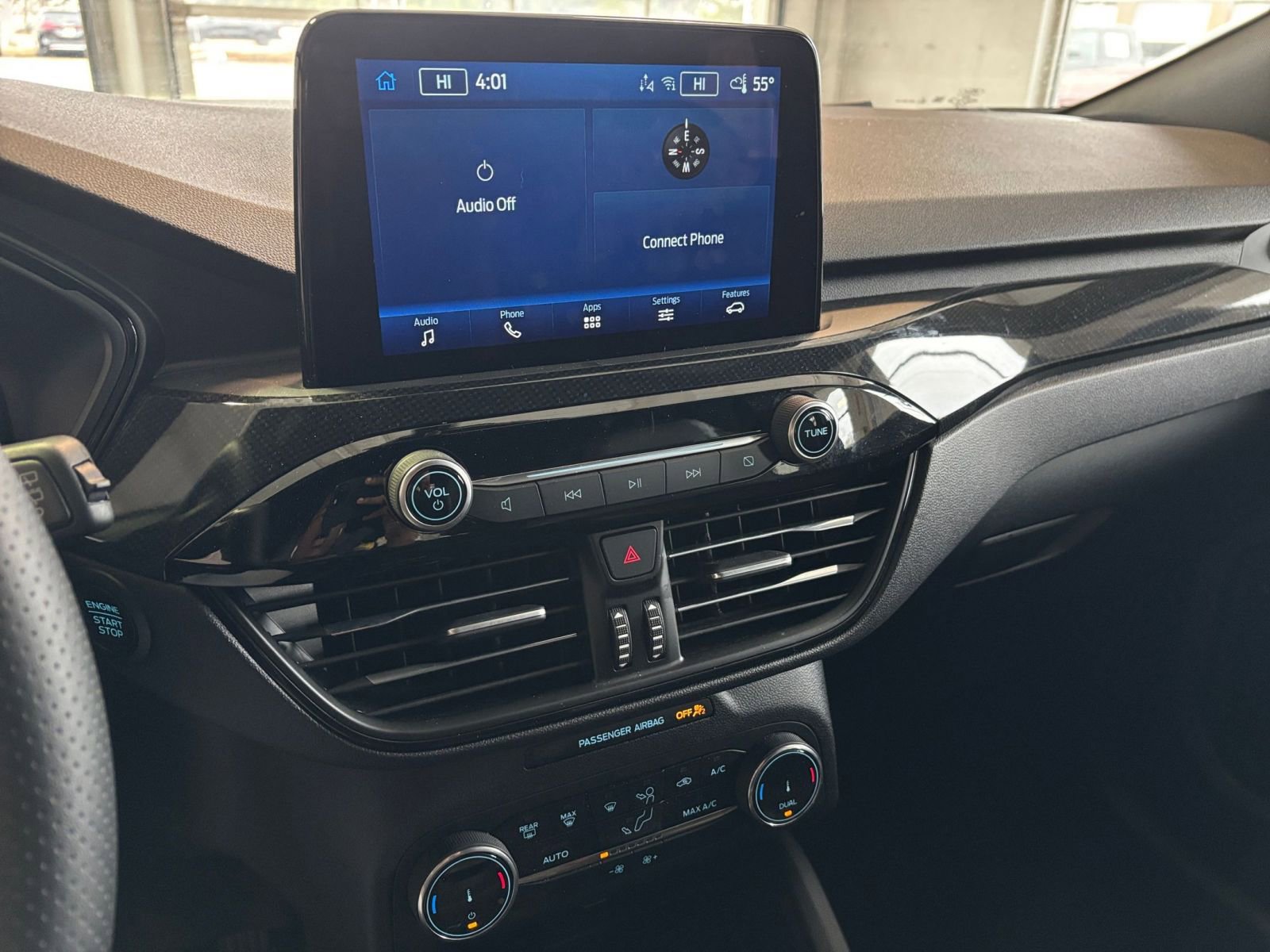 Used 2025 Ford Escape ST-Line image 25