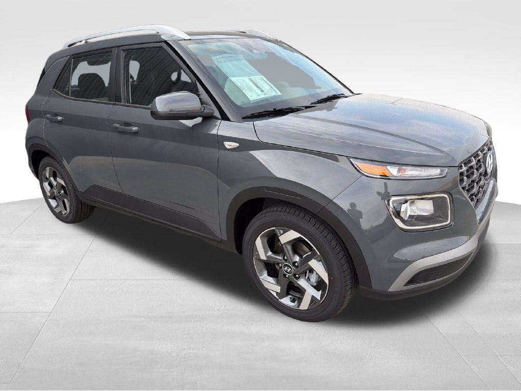 New 2026 Hyundai Venue SEL FWD image 9