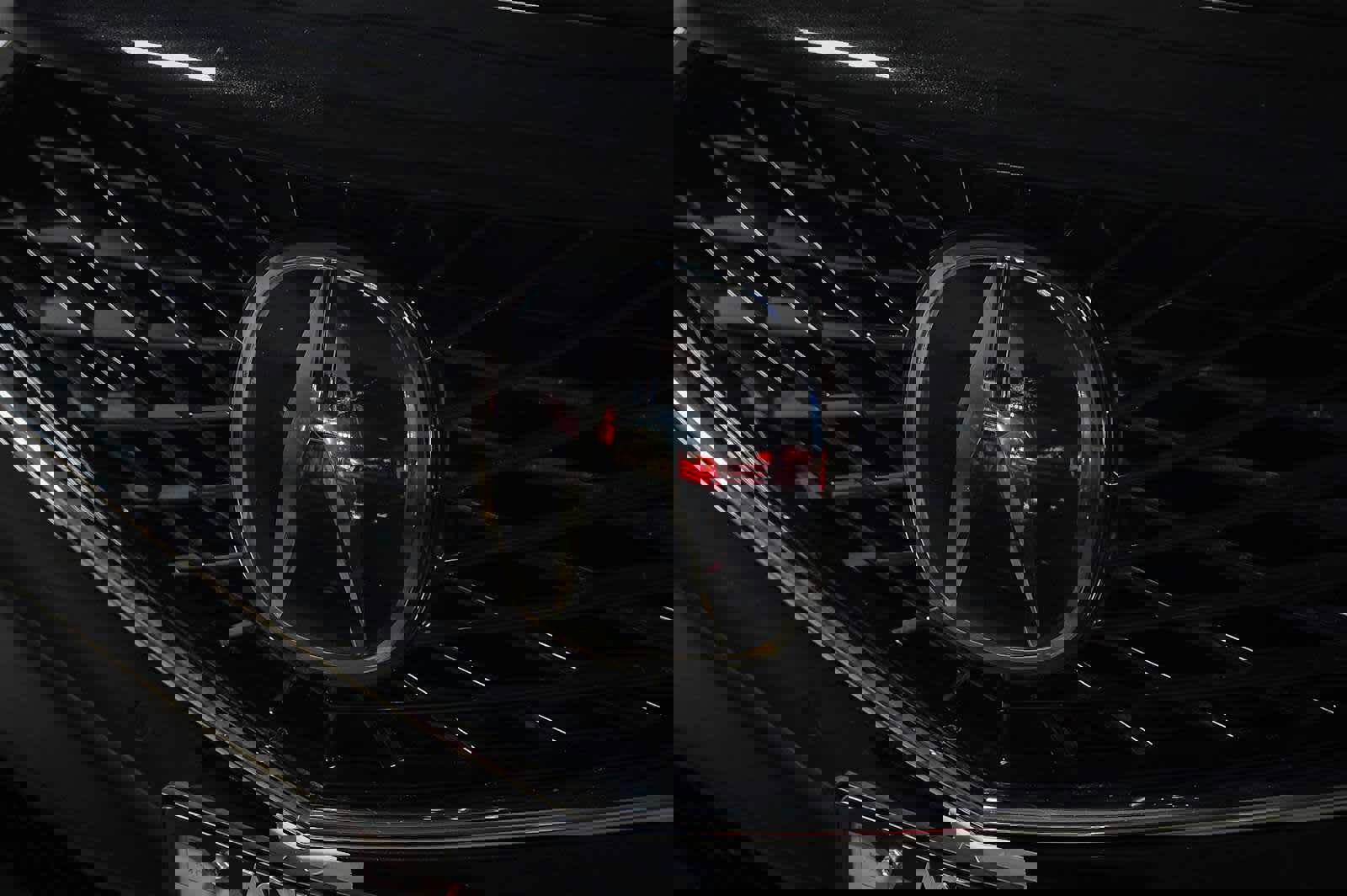 Used 2025 Acura MDX FWD w/ Technology Package image 9