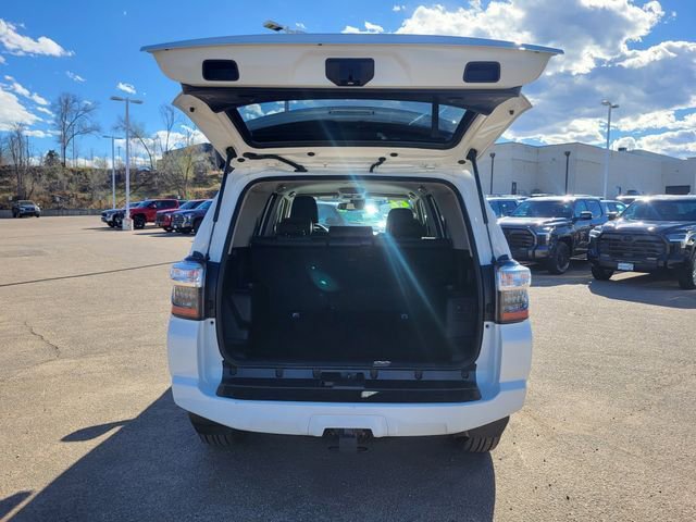 Used 2022 Toyota 4Runner SR5 Premium image 27