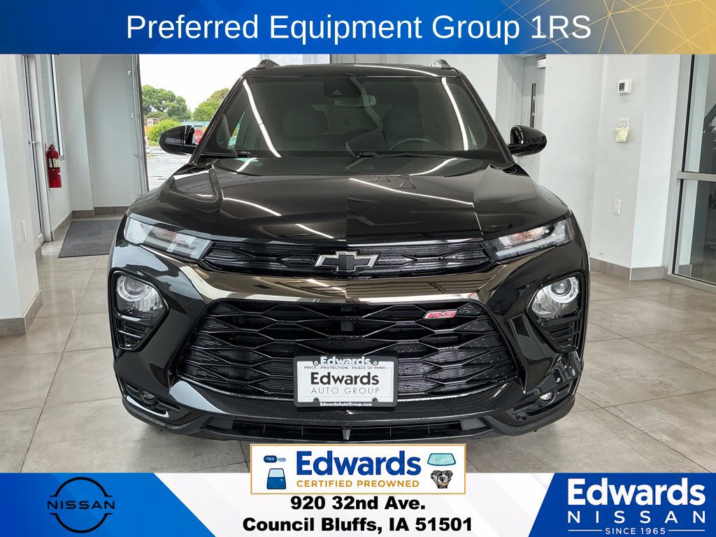 Used 2023 Chevrolet TrailBlazer RS w/ Sun and Liftgate Package AWD/4WD image 3