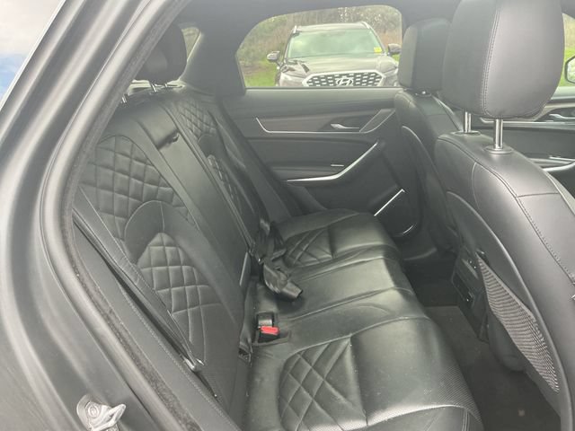 Used 2021 Jaguar F-PACE S AWD/4WD image 32